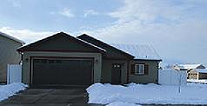 RANCHER ON OVERSIZED LOT IN AIRWAY HEIGHTS
