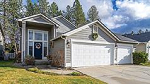 CLASSIC PACIFIC NORTHWEST HOME