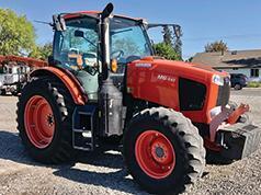2018 KUBOTA M6-141 4WD TRACTOR