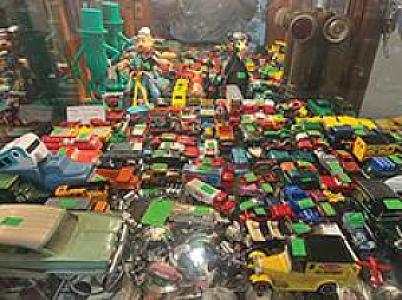 STOP BY & CHECK OUT THE TROVE'S TOY SELECTION!