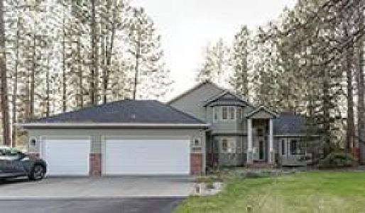SELLER OFFERING $10,000 TOWARDS BUYER'S CLOSING COSTS!