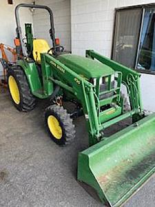 2003 JOHN DEERE TRACTOR
