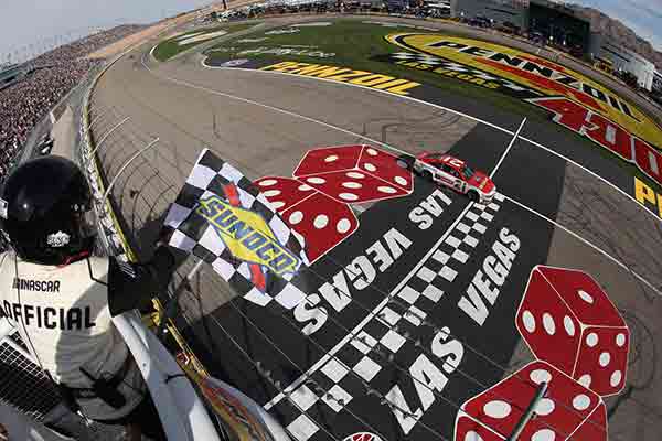 Berry grabs first NASCAR Cup victory at Vegas