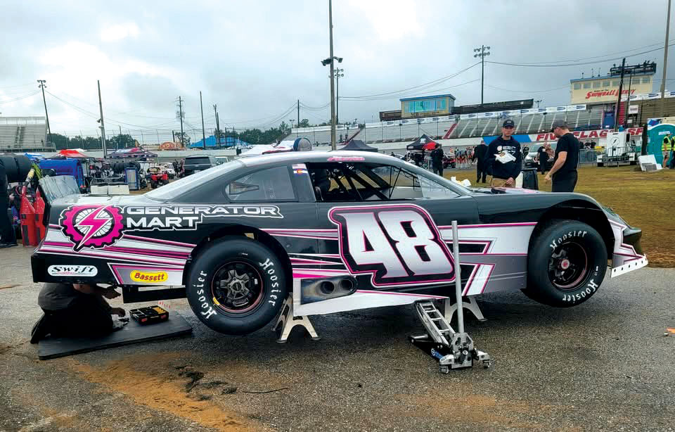 Apple Cup Entries Include 2022 Champ Peltier